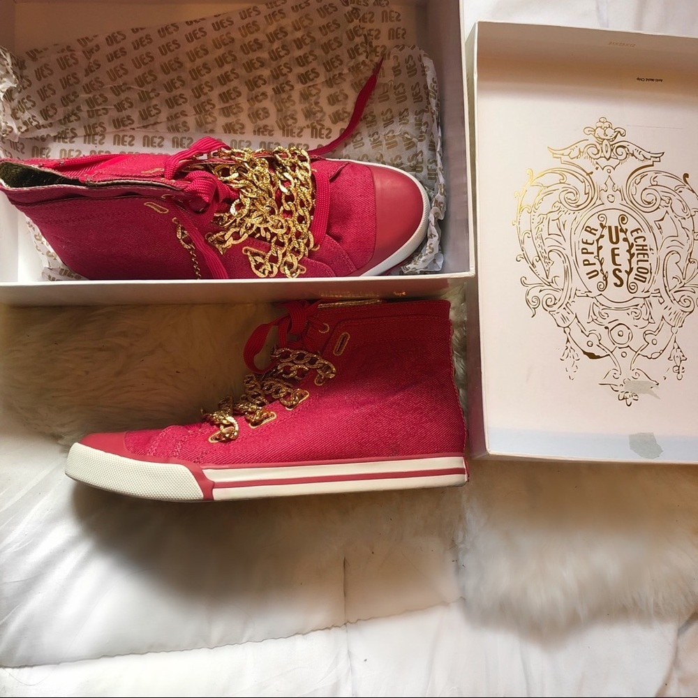 UES • Pink Denim Gold Chain Sneakers ‼️ RARE! 